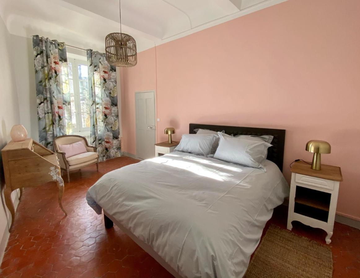 Bed & Breakfast Domaine Les Muriers